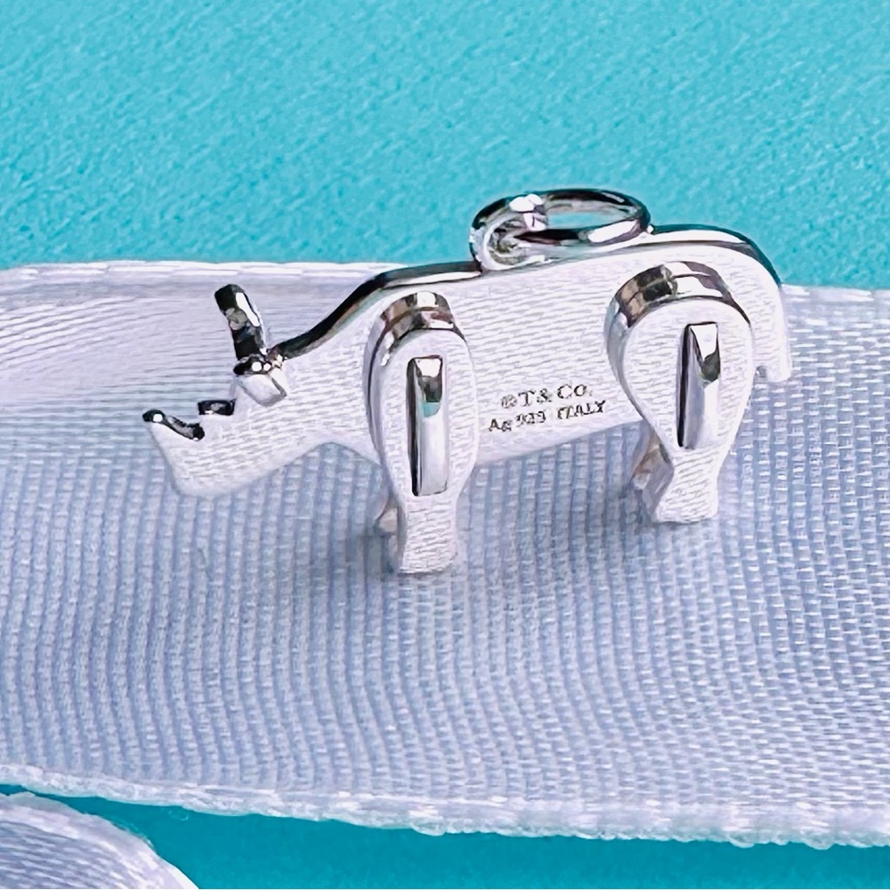 Tiffany & Co Mini Save the Wild Rhino Charm Pendant Silver - Picture 3 of 3